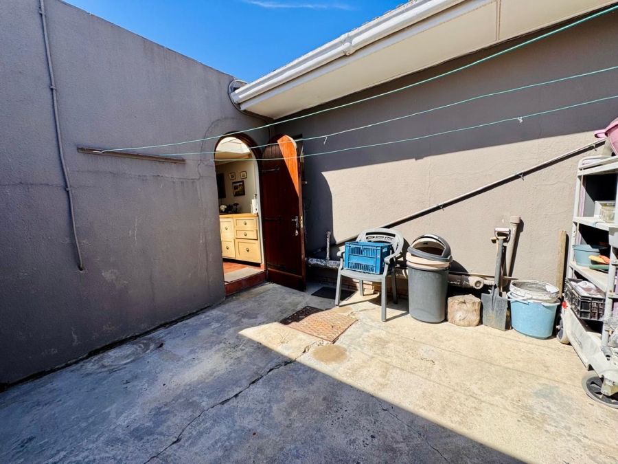 2 Bedroom Property for Sale in Rome Western Cape